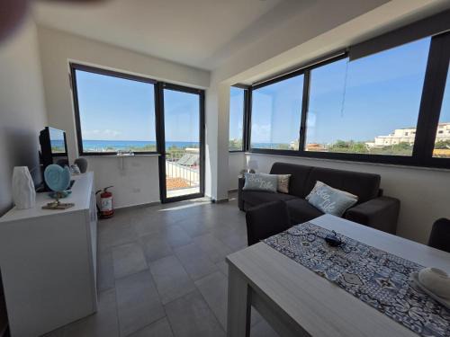 Capaci Villa | A Casa di Angela