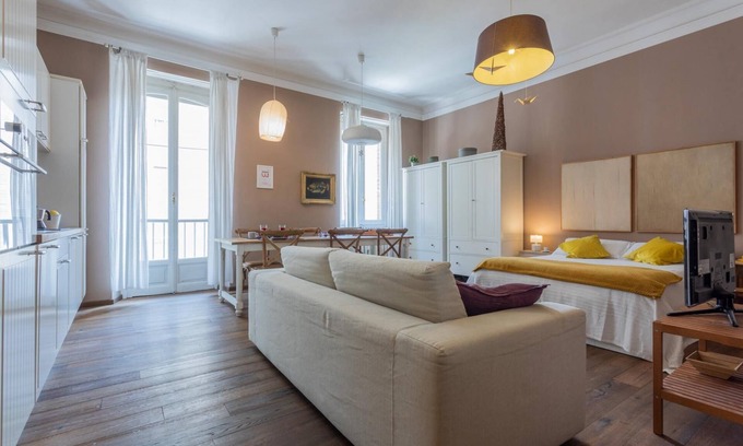 Cit Turin Apartment | A Casa di Stefania by Wonderful Italy