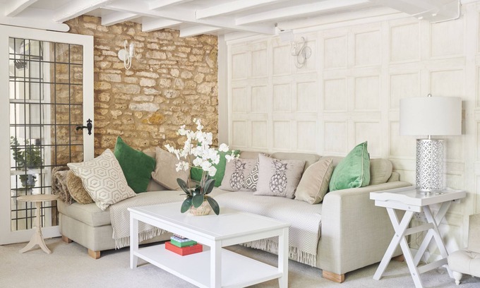 Blockley Cottage | A cotswold cottage that sleeps 4 guests in 2 bedrooms