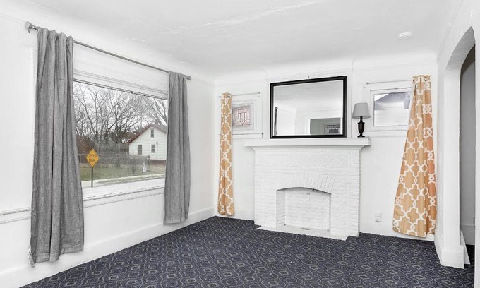 Detroit Ski Chalet | A cozy home with fire place