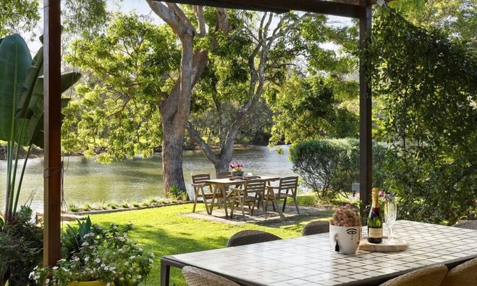 Urunga House | A delightful riverside house -comfortable and stylish - in Urunga