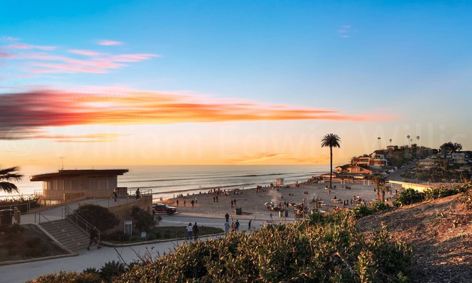 Leucadia Apartment | A Dream Beach Vacation- Walk to the beach! The Little Rea House