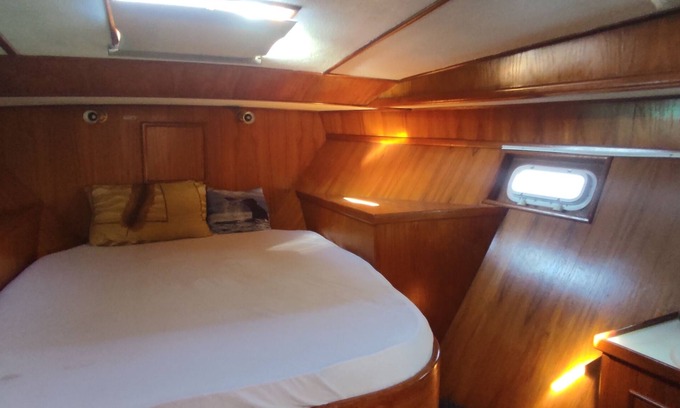 Municipality of Omisalj Boat Rental | A dream boat for a wavy vacation