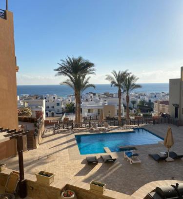 Sahl Hasheeh Apartment | A dream with a sea view in Azzurra
