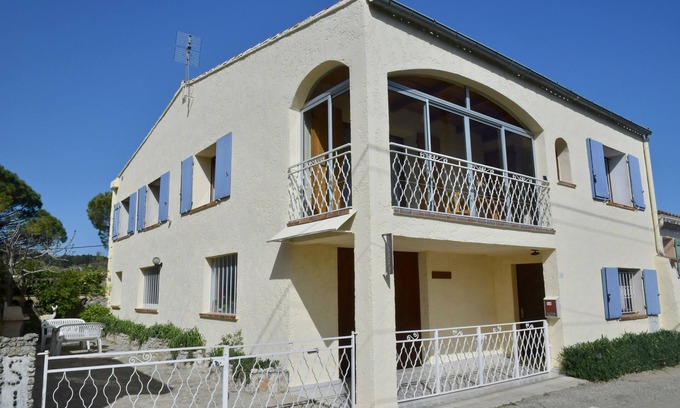 Saint-Julien-de-Peyrolas House | A FEW MINUTES FROM THE GORGES DE L'ARDECHE HOLIDAY HOUSE FOR 10 PEOPLE