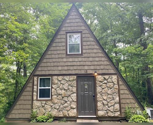 Logan House | A-Frame #18 - by The Chalets