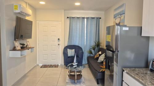 San Luis Talpa House | A good rest when arriving or leaving on a trip just 7 minutes away from the airport!