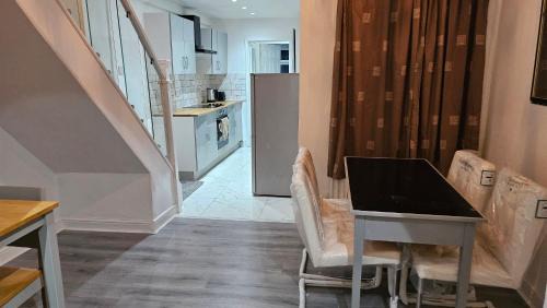 St Helens House | A home away- 2 bedrooms