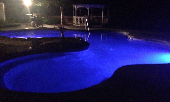 Troy House | A Home Away From Home! 15 min from NC ZOO and 15 min from Seagrove Potters!