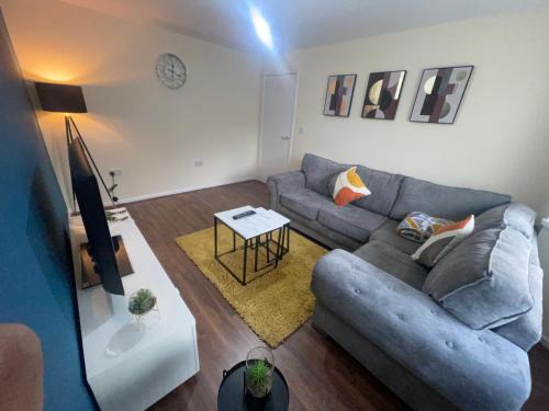 Birmingham House | A Home away from home
