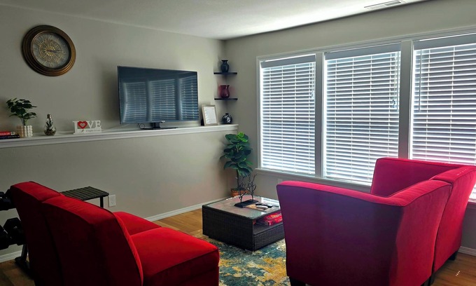 Spokane Apartment | A home away from home