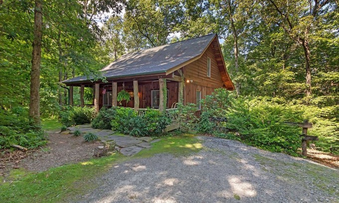 Brevard Cabin | A Laurel Haven, with big porches and a log cabin feel. Fireplace.