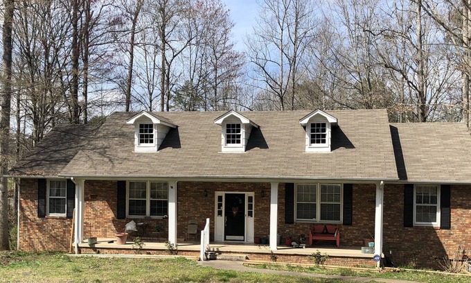 Oak Ridge House | A Little Country Near The City