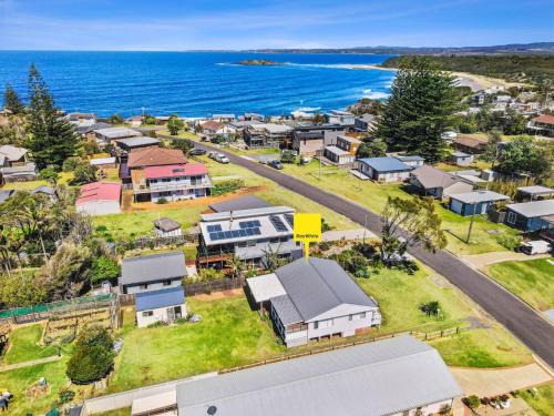 Manyana House | A Little Ocean Breeze