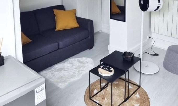 Louis Bertrand-Mirabeau-Semard Apartment | A Louer Charmant Studio de 18m2 aux Portes de Paris