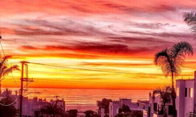 Hermosa Beach Boat Rental | A Magical Home w Amazing Sunsets in Hermosa Beach.