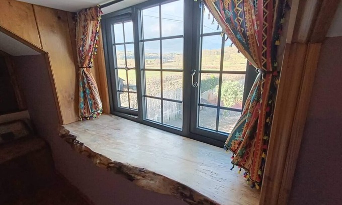 Abermule Cottage | A peaceful cottage with countryside views