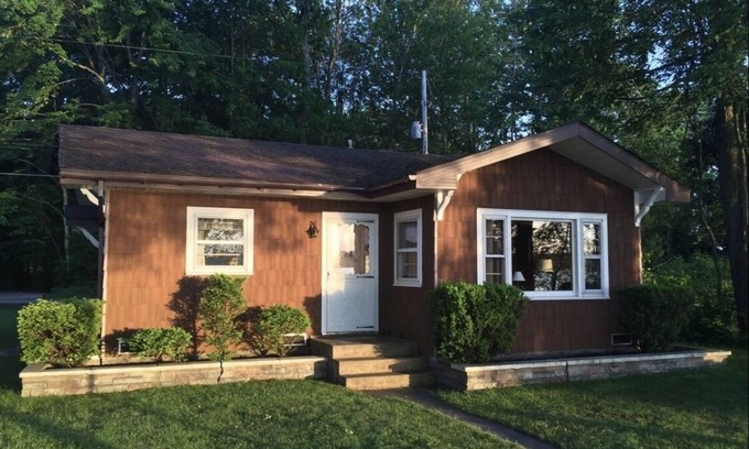 Pentwater Cottage | A peaceful little lakefront house on the sunset side of Bass Lake!