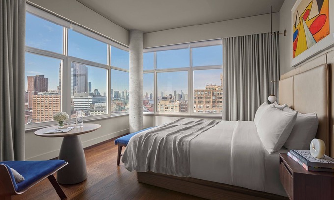 SoHo Hotel | A Place You'll Surely Enjoy! Pet-friendly Property, Near One World Trade Center