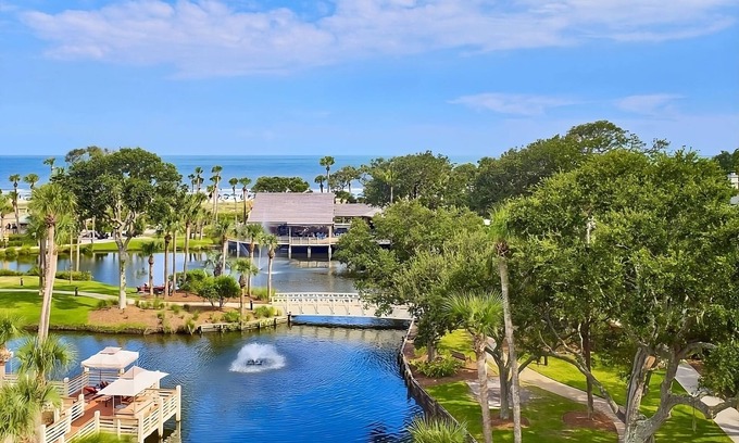 Shipyard Plantation Hotel | A Place You'll Surely Enjoy! 3 Ocean View Units! Beachfront Location with Pools!