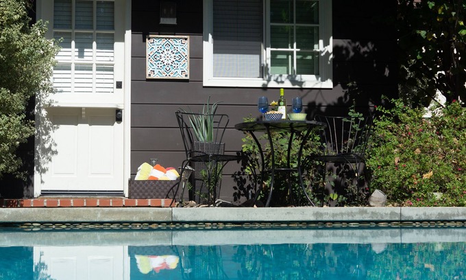 Altadena Apartment | A Poolside Gem in Beautiful Altadena.