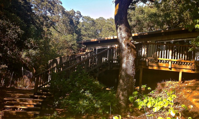 Glen Ellen House | A Private Sanctuary with Hot Tub!