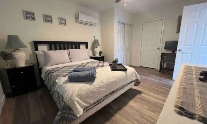 Moreno Valley House | A Quiet business/family vacation with fast wi-fi