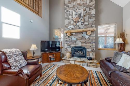South Fork House | A River Runs Near It