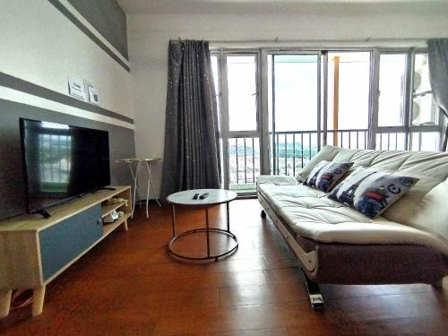 Shah Alam Apartment | A's House i-City 1-4pax Studio Netflix Wifi