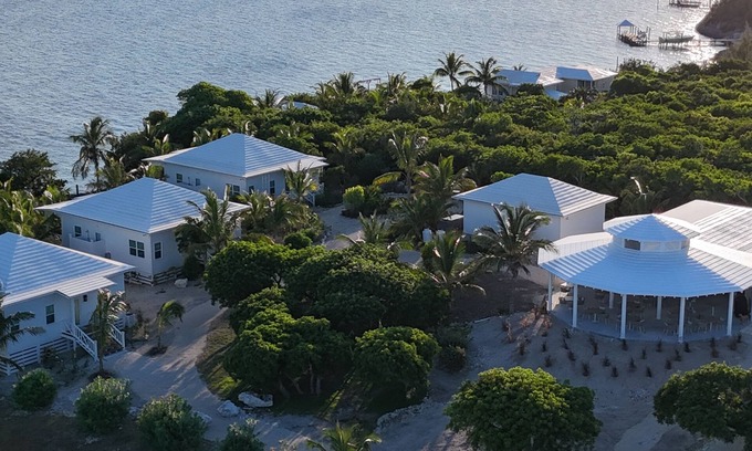 Great Guana Cay Villa | A serene 2-bedroom retreat where laid-back island luxury meets tranquil beauty