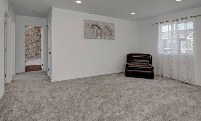 Watkins House | A single-family house in a beautiful and serene neighborhood