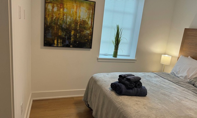 Wesley Heights Condo | A specially Accessible and furnished with comfort and practicality in mindn