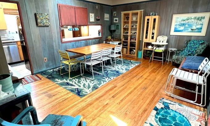 Seaside House | A Spectacular View of the Bay! ⚜️⛱️⚓️✨ 6 mins to the beach! Great for big groups