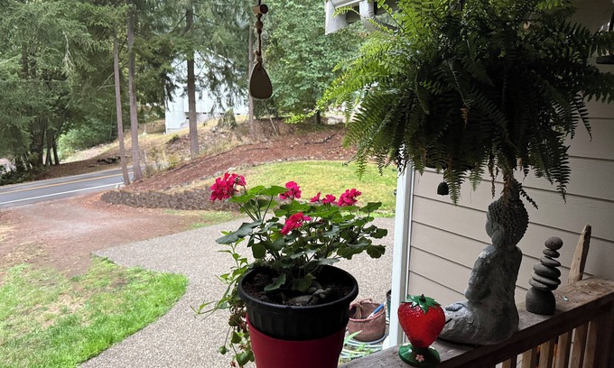 McKenna Hotel | A spiritually magical place in the woods to unwind and reconnect.