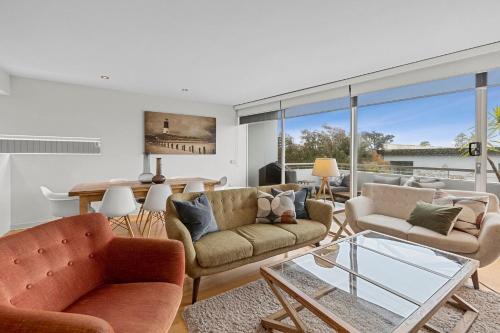 Lorne Apartment | A Touch Of Class