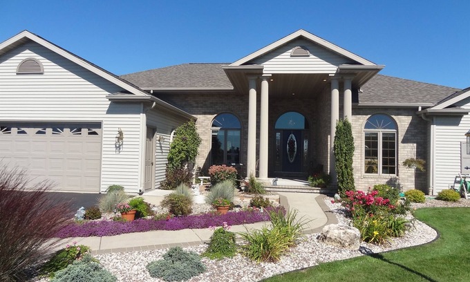 Baileys Harbor House | A Truly Luxurious Door County Retreat