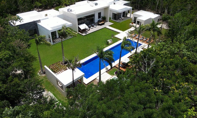 Costa Maya Villa | - A Villa/Retreat Like no other- Luxury at nature 300 yards from a sandy beach.