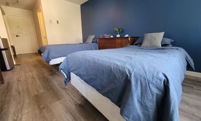 Pico - Robertson Hotel | (A01) Affordable Double Bed