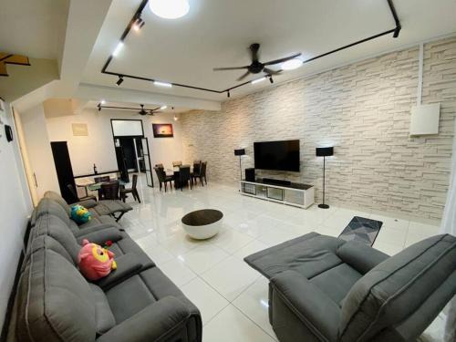 Tebrau House | A04 A Place Just Like Home In Austin