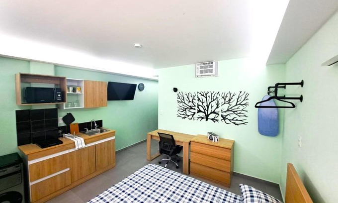 Cuautitlan Izcalli Apartment | A05 SUITE WHITE para 1 a 2 personas, Especialistas en CORTAS, MEDIANAS Y LARGAS ESTANCIAS en IZCALLI TEPOTZOTLAN perfecto para Familias, Turistas, Contratistas, Estudiantes, Empresas A sólo 5 min Izcalli 5 min Esmeralda 20 min Satélite 25 min AIFA