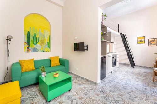 Piraeus Apartment | A1 Porto Living