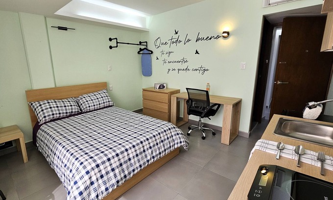 Cuautitlan Izcalli Apartment | A10 Full Suite Mini Dept at Plaza Acequia A10