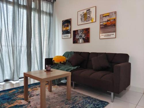 Taman Bukit Mewah Apartment | A2603 THE PLATINO NETFLIX PARADIGM MALL By STAY