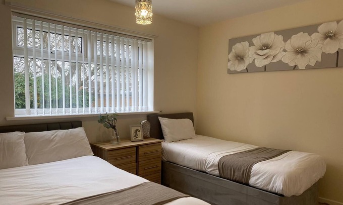 Chester-le-Street Apartment | AA Chester Apartment