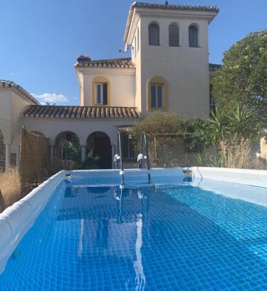 Alhendin House | AA Guest - Alcazaba del Jardín de Sierra Nevada