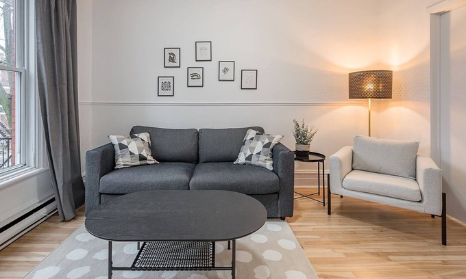 Hochelaga-Maisonneuve Apartment | AAA location -BRIGHT and NEW Condo next to Olympic Stadium