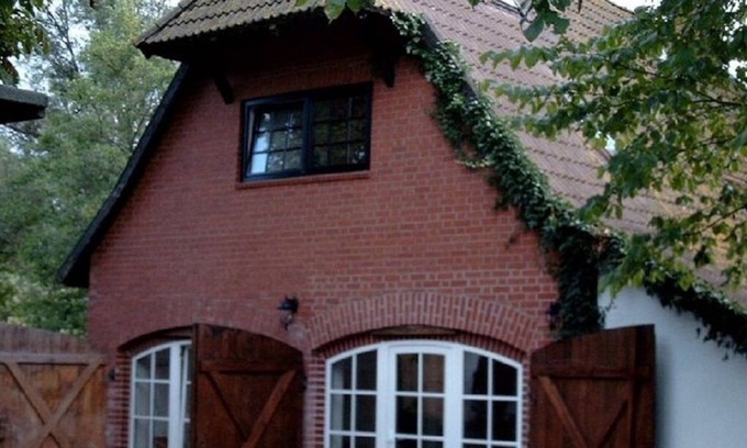 Ostseebad Wustrow Apartment | Aalhaus Wustrow apartment to the courtyard 900m to the beach