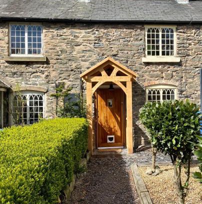 Llangollen House | Abbey Cottage