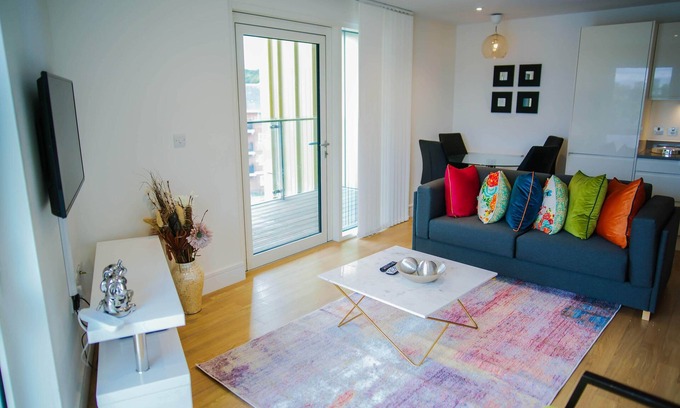 Abbey Wood House | ABBEYWOOD EXECUTIVE 2 BED APARTMENT