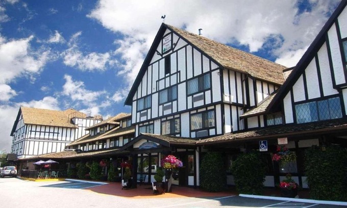 Richmond City Centre Hotel | Abercorn Hotel, Trademark Collection by Wyndham